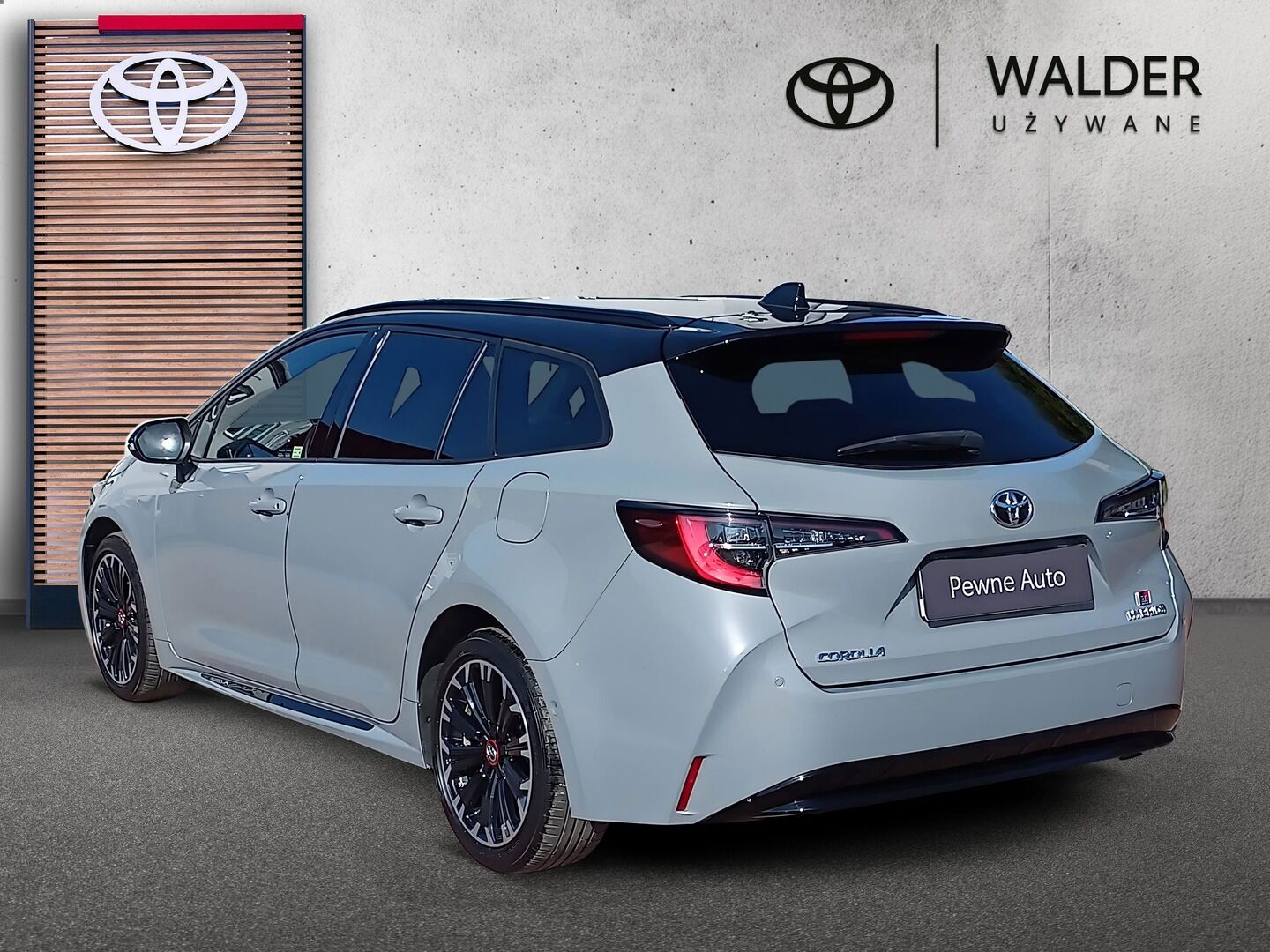 Toyota Corolla - zdjęcie 3