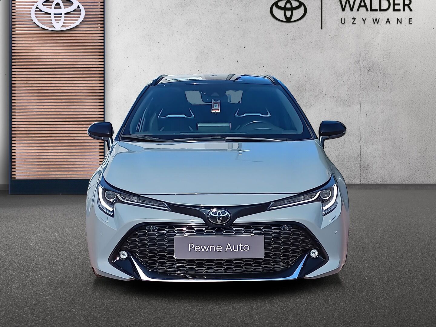 Toyota Corolla - zdjęcie 8