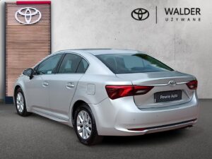 Toyota Avensis - miniatura 3