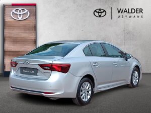 Toyota Avensis - miniatura 5