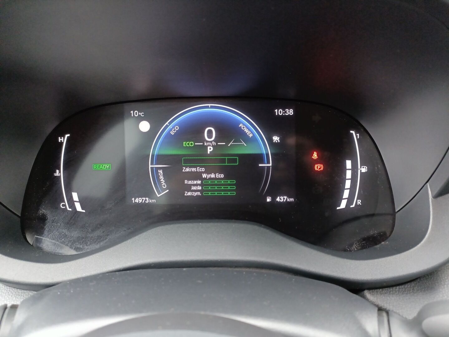 Toyota Yaris Cross - zdjęcie 16