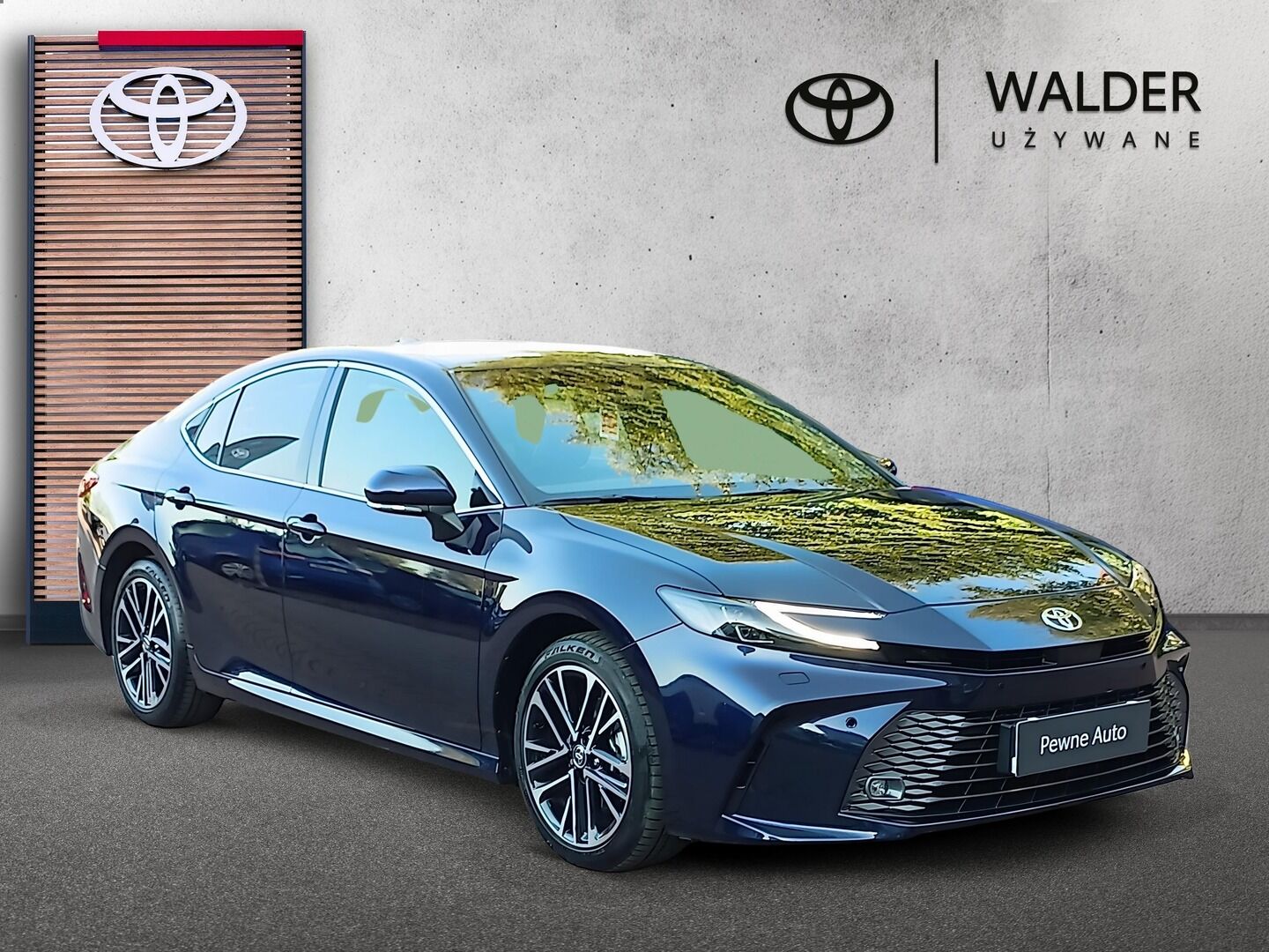 Toyota Camry - zdjęcie 3