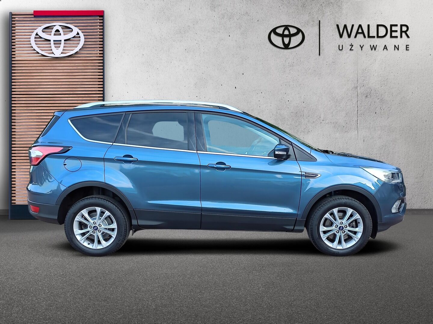 Ford Kuga - zdjęcie 6