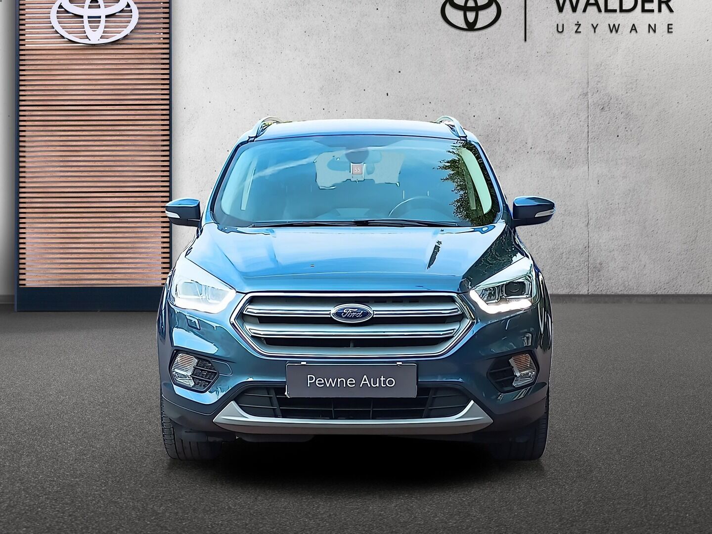 Ford Kuga - zdjęcie 8