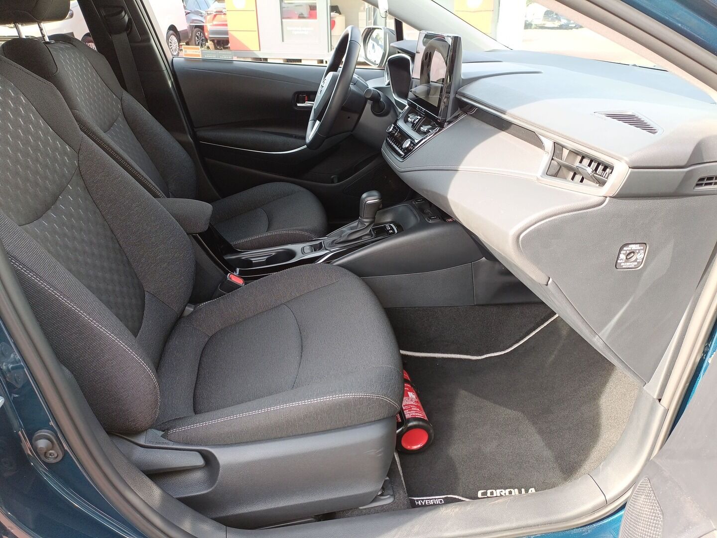 Toyota Corolla - zdjęcie 10