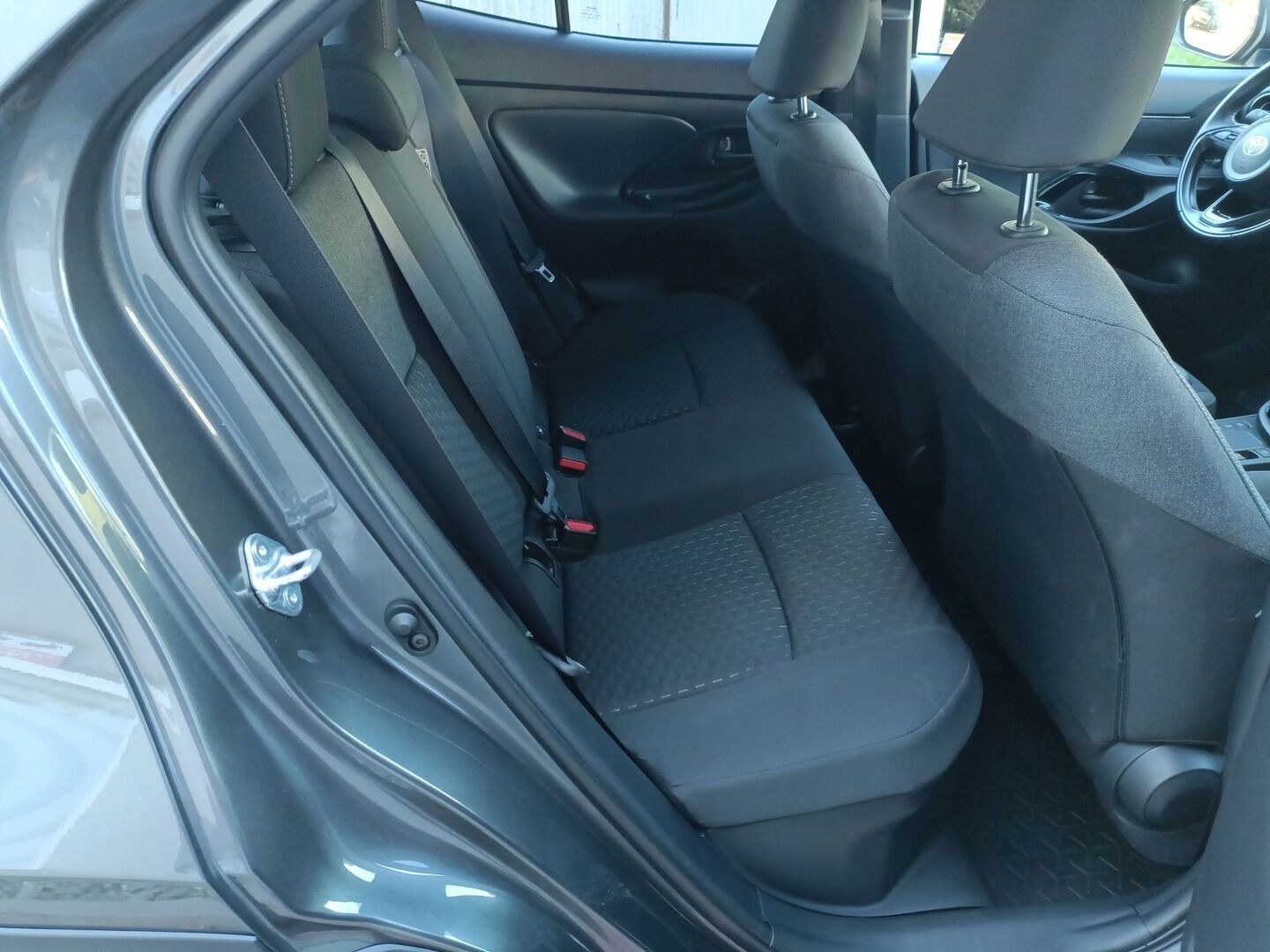 Toyota Yaris Cross - zdjęcie 12