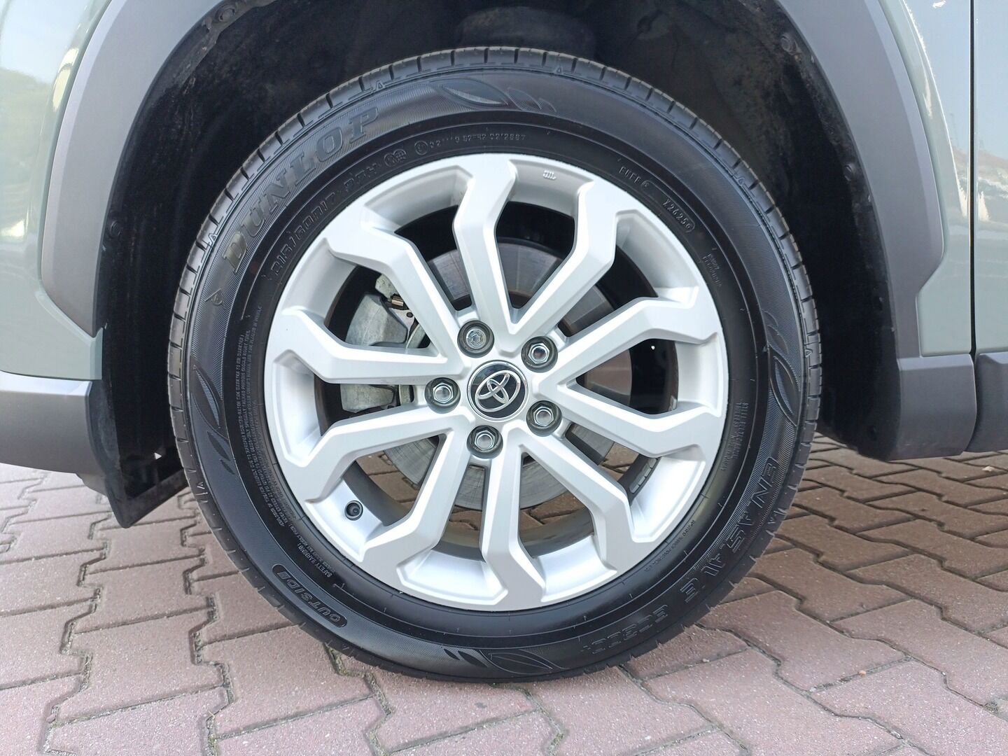 Toyota Corolla Cross - zdjęcie 19