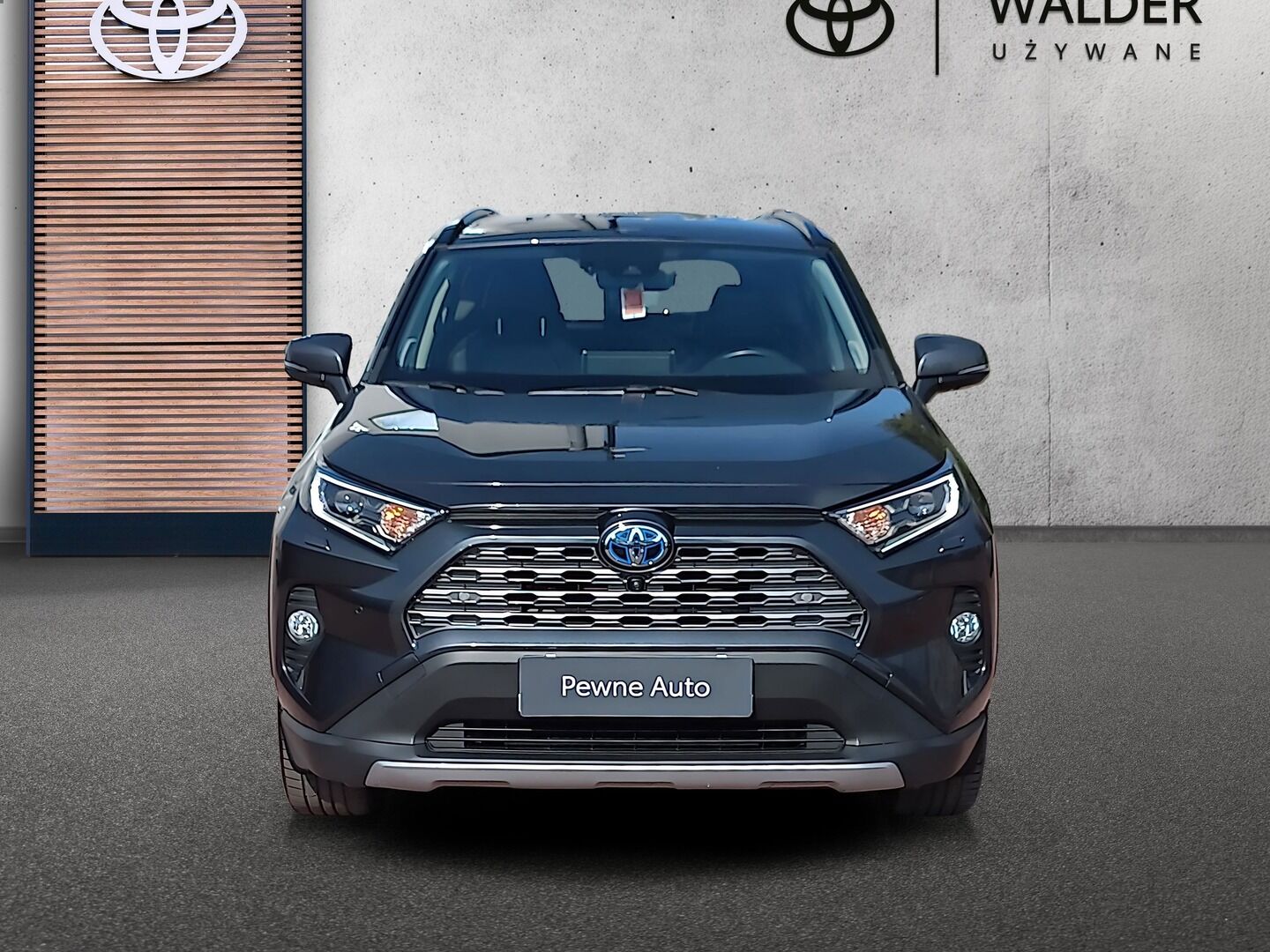 Toyota RAV4 - zdjęcie 8