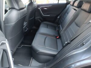Toyota RAV4 - miniatura 10