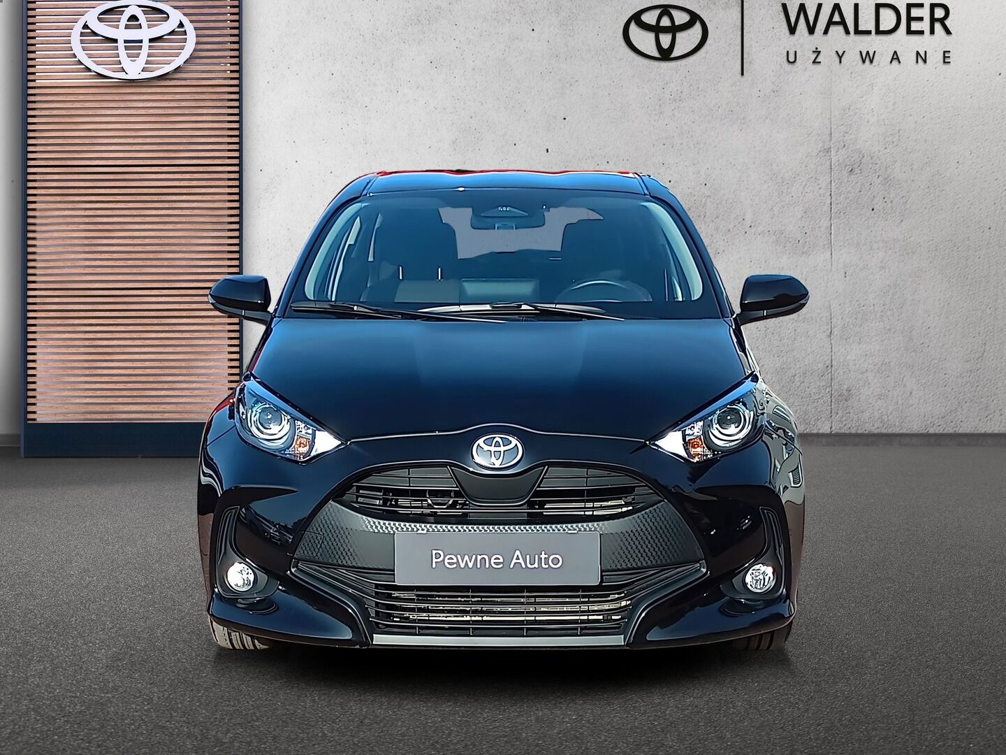 Toyota Yaris - zdjęcie 8