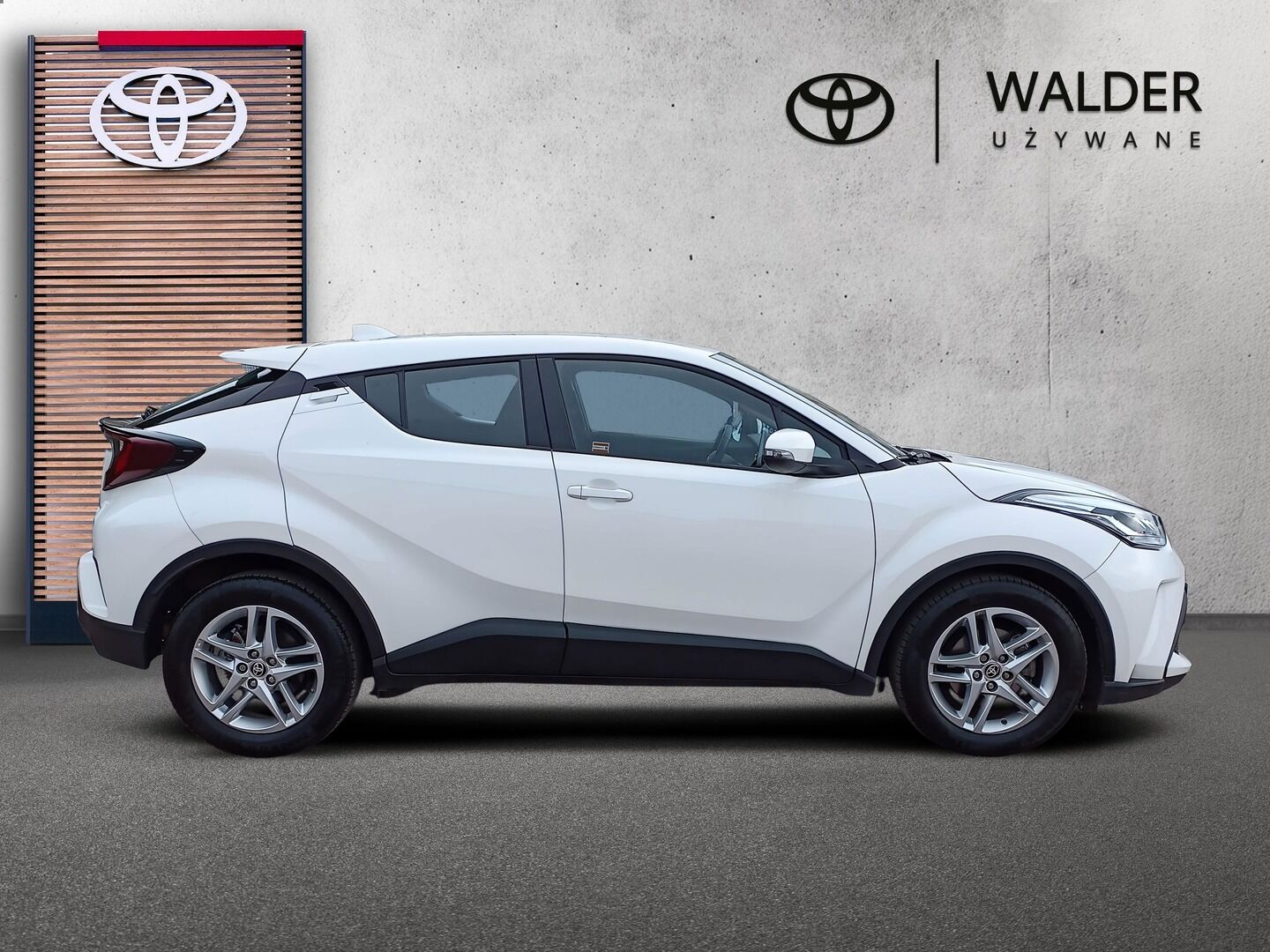 Toyota C-HR - zdjęcie 6