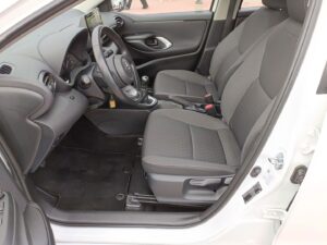 Toyota Yaris - miniatura 9