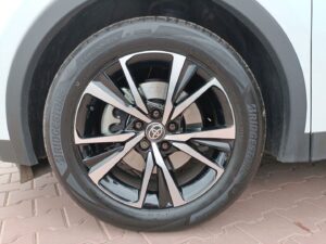 Toyota C-HR Plug-In - miniatura 24