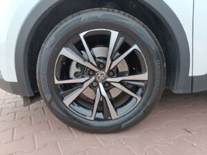 Toyota C-HR Plug-In - miniatura 25