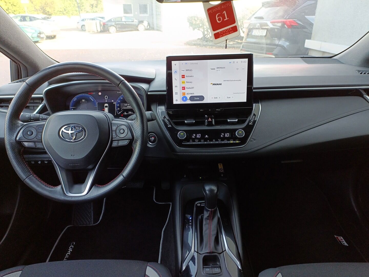 Toyota Corolla - zdjęcie 9